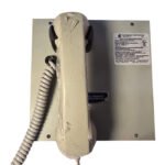 GAI-TRONICS 701-302 Handset/Speaker Amplifier 701-30225 with Base 702A - Image 3